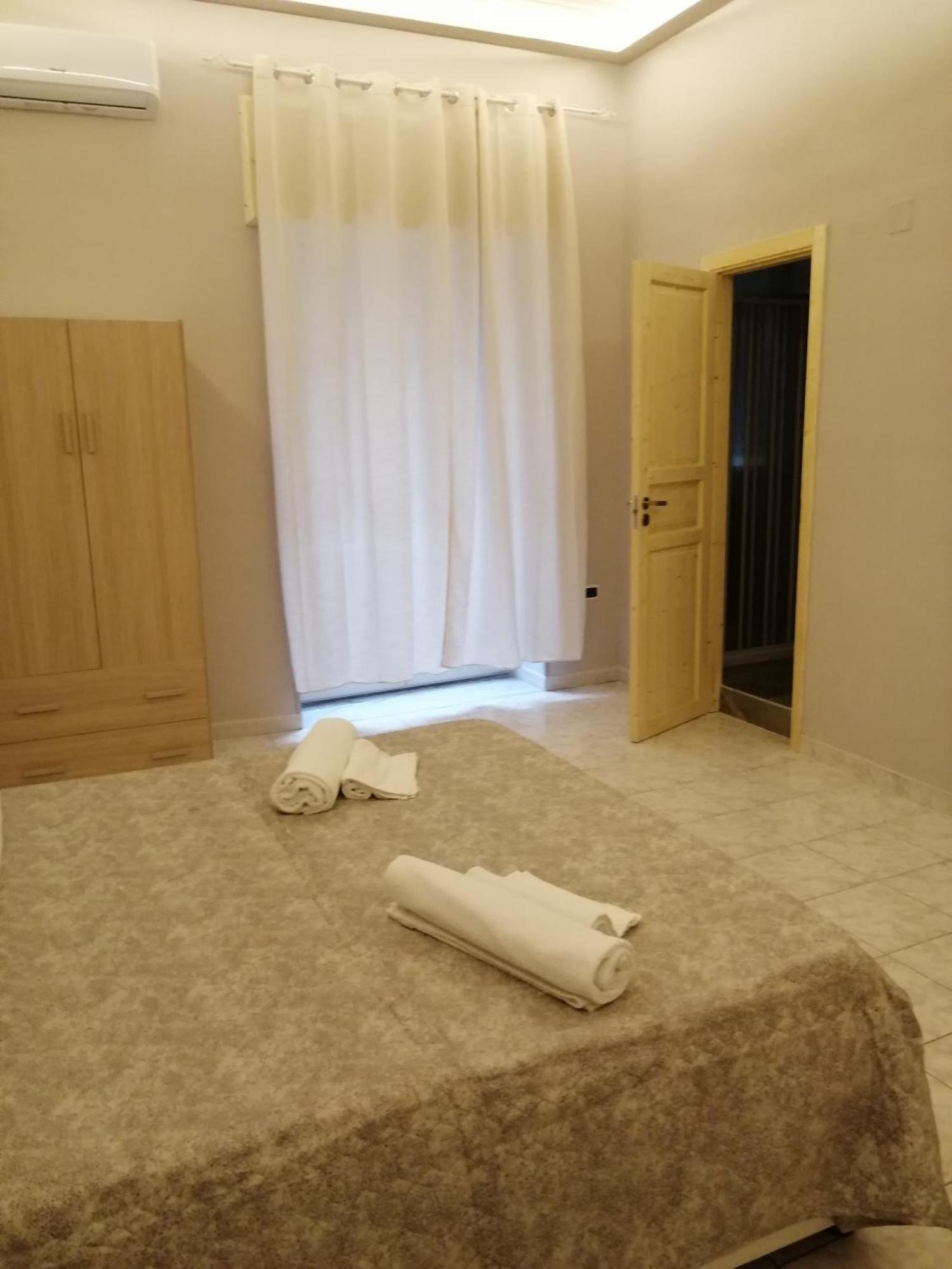 Francesco Home Napoli Bagian luar foto