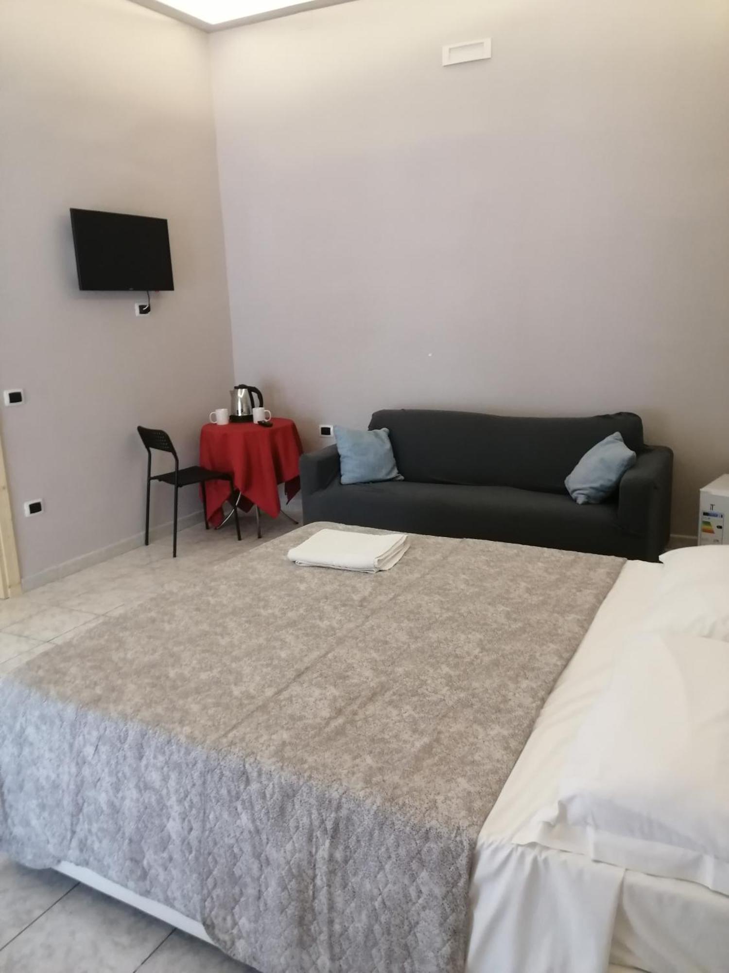 Francesco Home Napoli Bagian luar foto