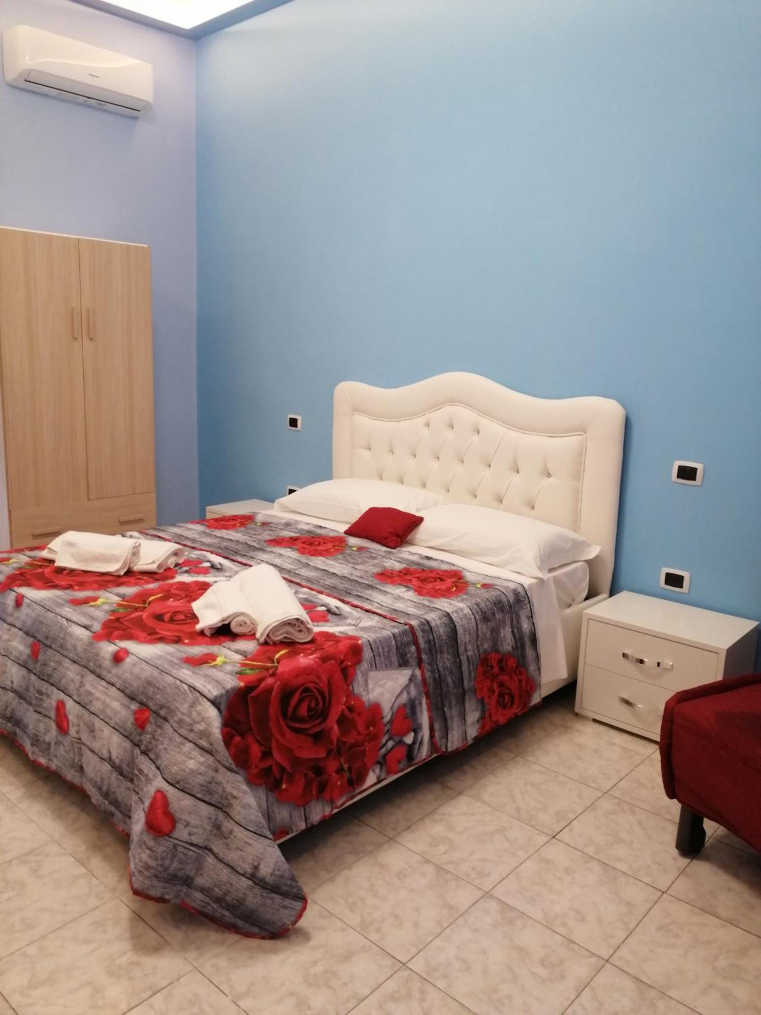 Francesco Home Napoli Bagian luar foto
